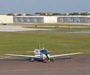 tecnicas-metalicas-hangares-metalicos-naves-prefabricadas-naves-rapidas-economicas-estructuras-modulares-naves-desmontables-naves-metalicas-aviones-08