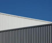 tecnicas-metalicas-cerramientos-metalicos-fachadas-cubiertas-metalicas-panel-arquitectonico-sandwich-chapa-acero-fachada-ventilada-16